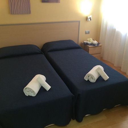 Hotel Butterfly Montecatini Terme Phòng bức ảnh
