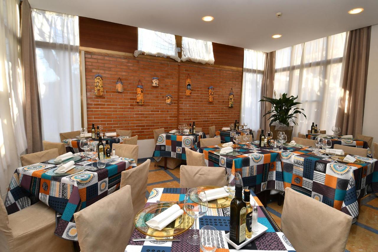 Hotel Butterfly Montecatini Terme Ngoại thất bức ảnh