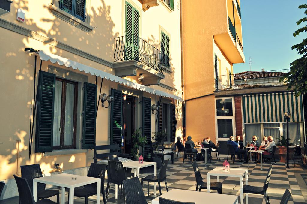 Hotel Butterfly Montecatini Terme Ngoại thất bức ảnh