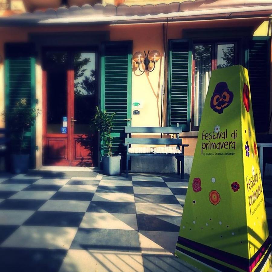 Hotel Butterfly Montecatini Terme Ngoại thất bức ảnh